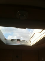 Secondhand caravan roof light